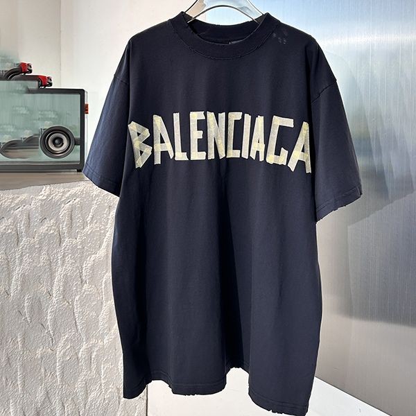 バレンシアガ Tape Type Tシャツ ヴィンテージジャージー 偽物 ミディアムフィット